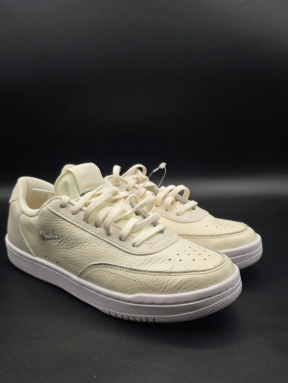 Nike Wmns CourtVintage PRM BeigeWhite WomenCasual Lifestyle Shoes